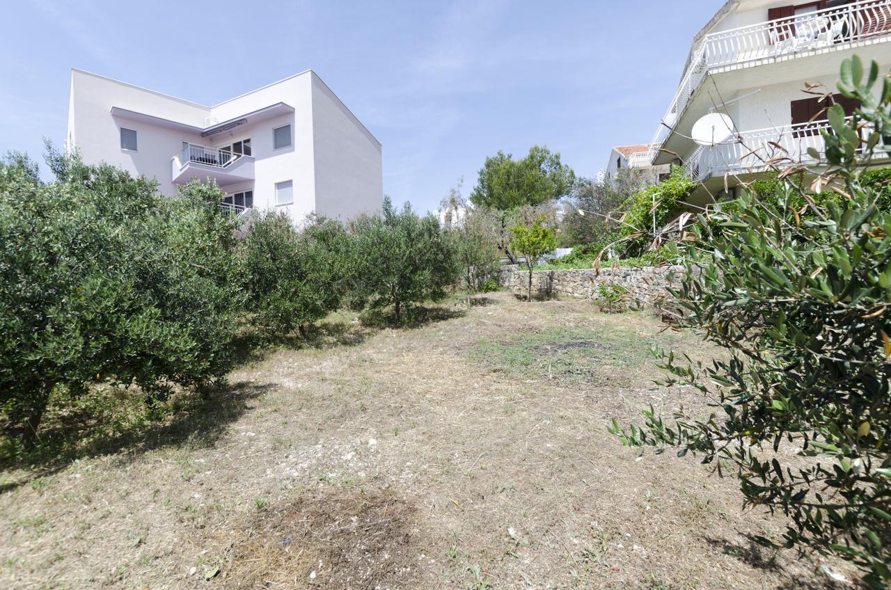 Apartments Mirko Трогір Екстер'єр фото