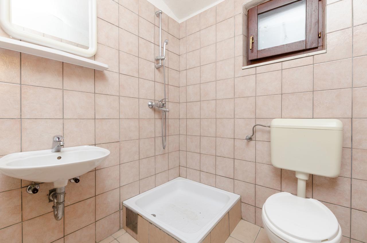 Apartments Mirko Трогір Екстер'єр фото